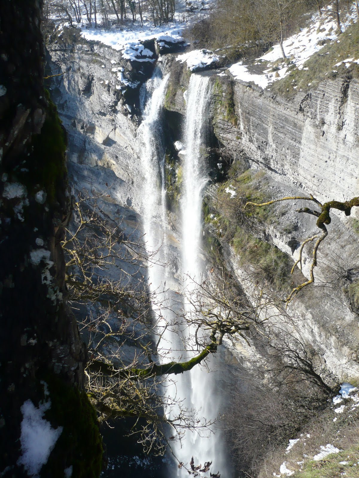 URKABUSTAIZ Cascada de Gujuli