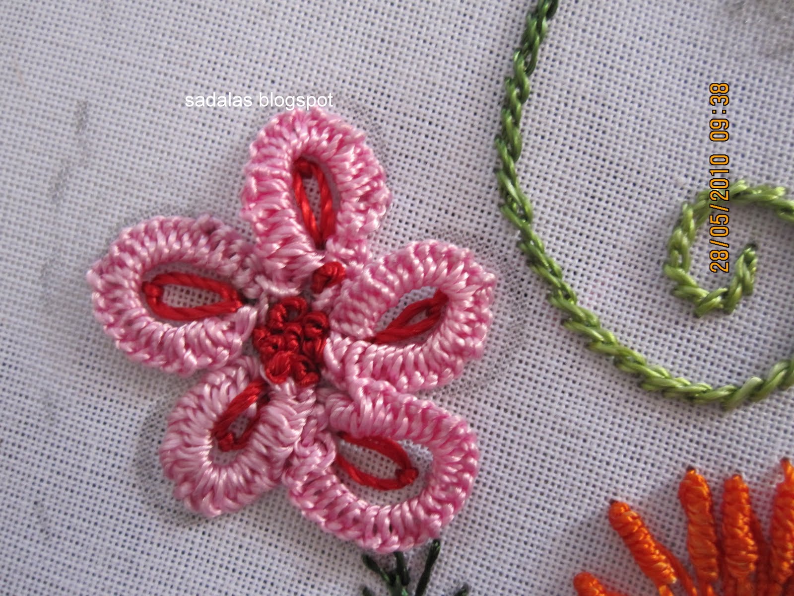 Hand embroidery picture - Offers From Hand embroidery picture