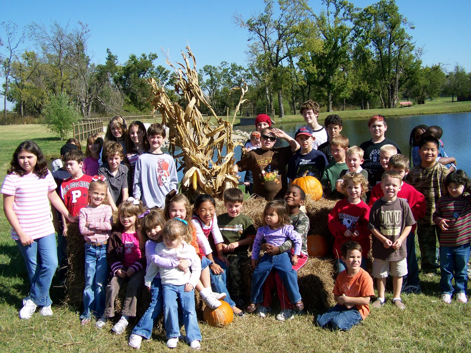 [Pumpkin+patch+004.JPG]