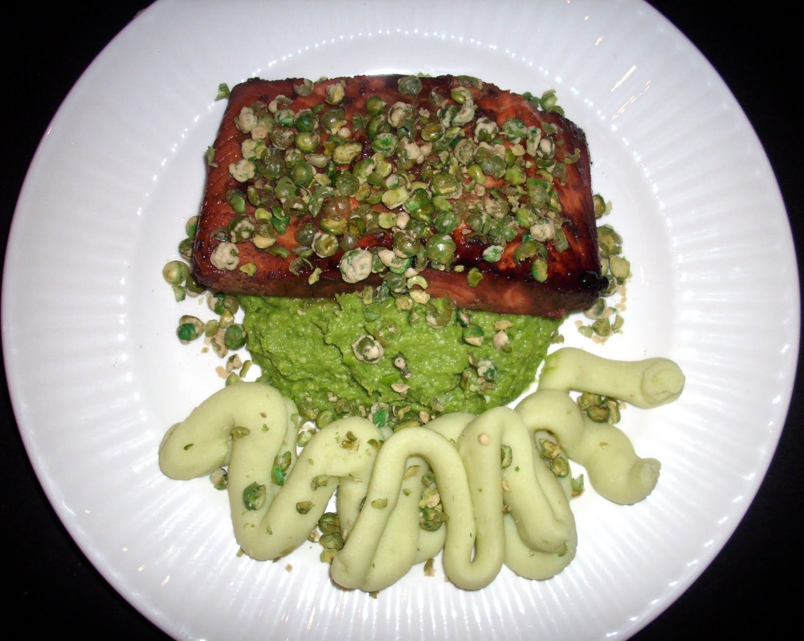Teriyaki, ginger & honey glazed salmon with wasabi