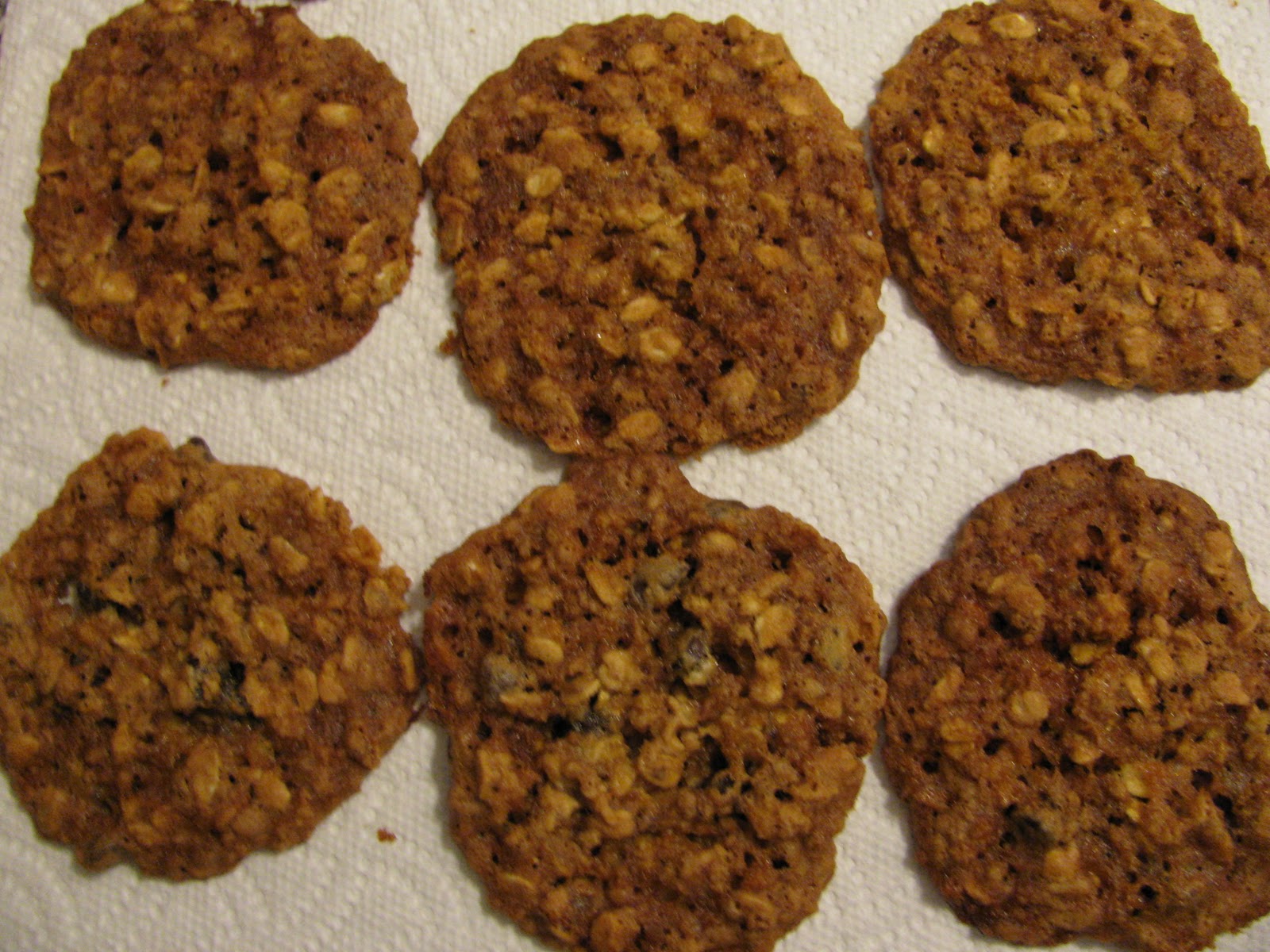 G + M GrapeNut Cookies