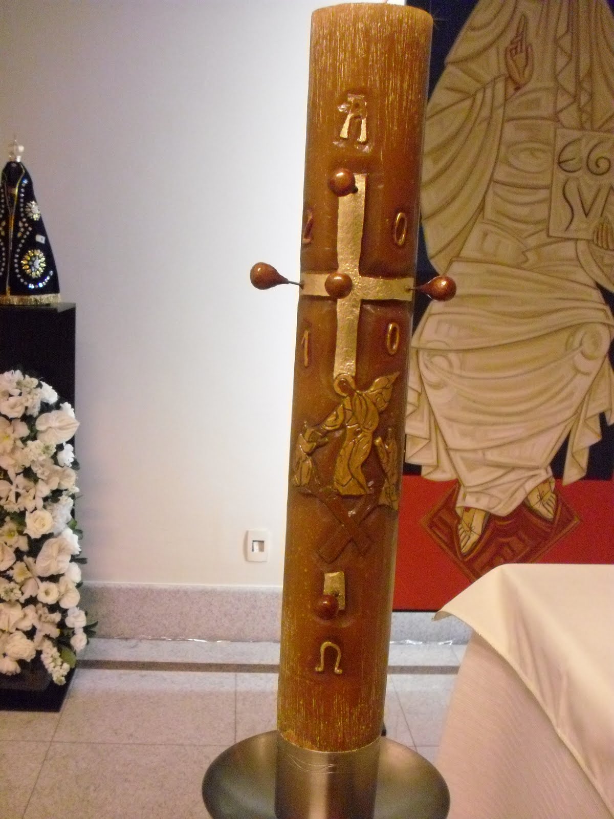 ARTE SACRA Maria Fonseca: Círio Pascal 2010
