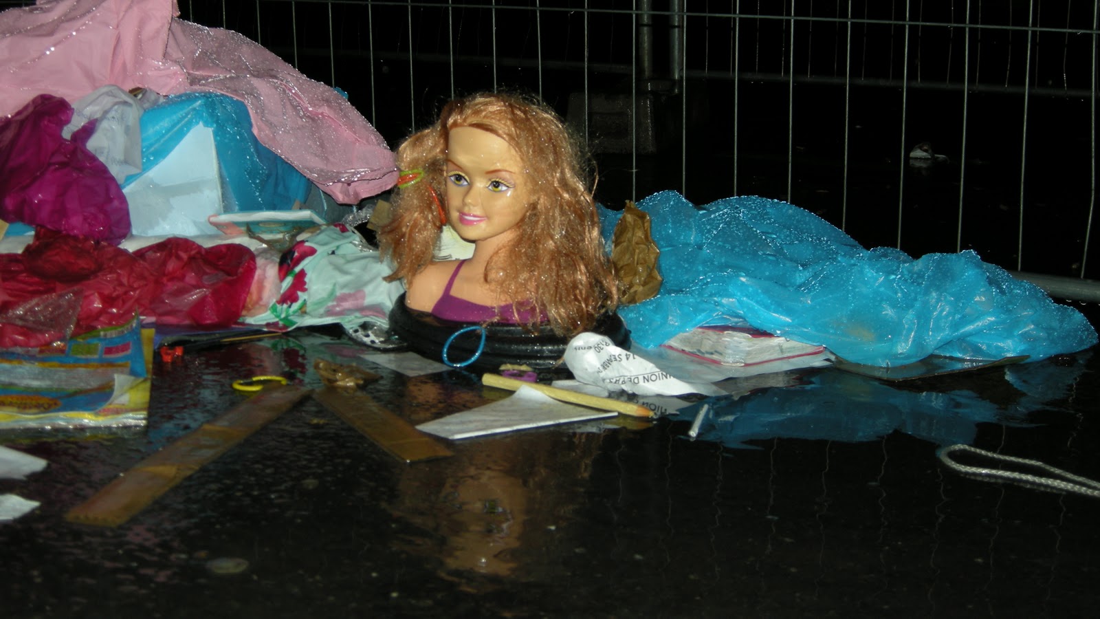 Rues de Paradis Goodbye to Barbie, a gutter in the 17th Arrondissement