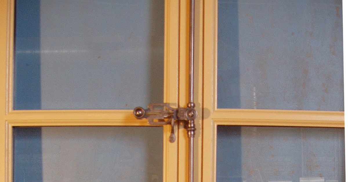 French Vocabulary Illustrated espagnolette