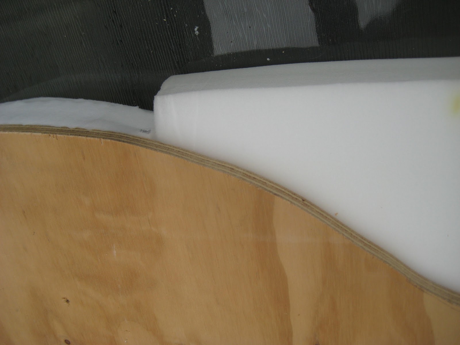 Remodelaholic How to Make a Diamond Tufted Headboard