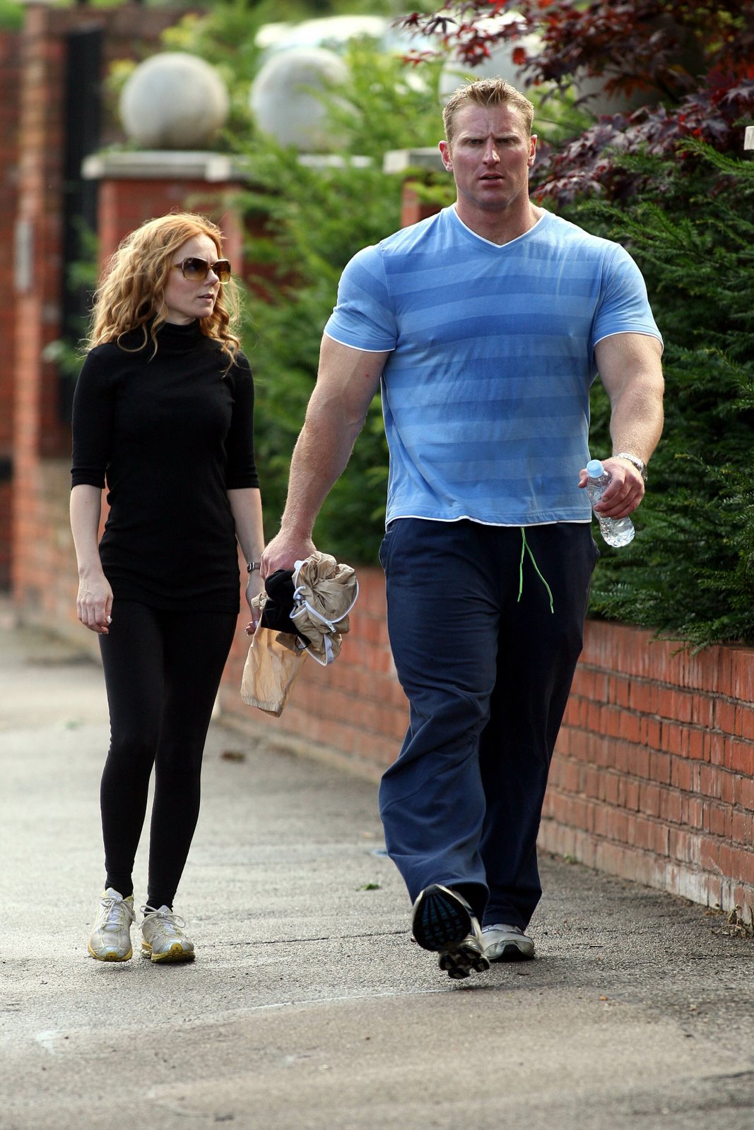 [geri+and+trainer+London+6-27.jpg]