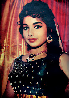 Hot Telugu Actresses Photos: Jayalalitha Hot Photos Biography Wallpapers