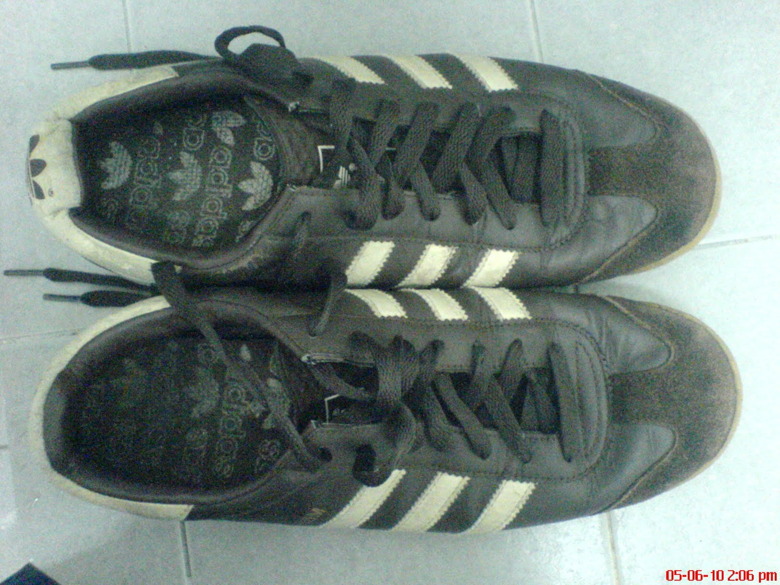 kasut adidas all black