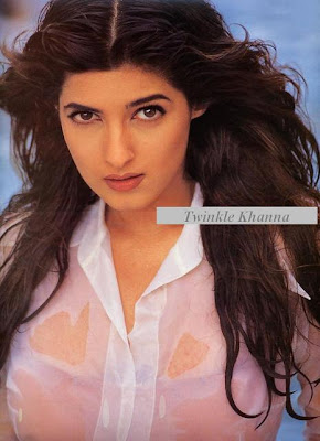 twinkle khanna sexy bijoy posted am bollywood