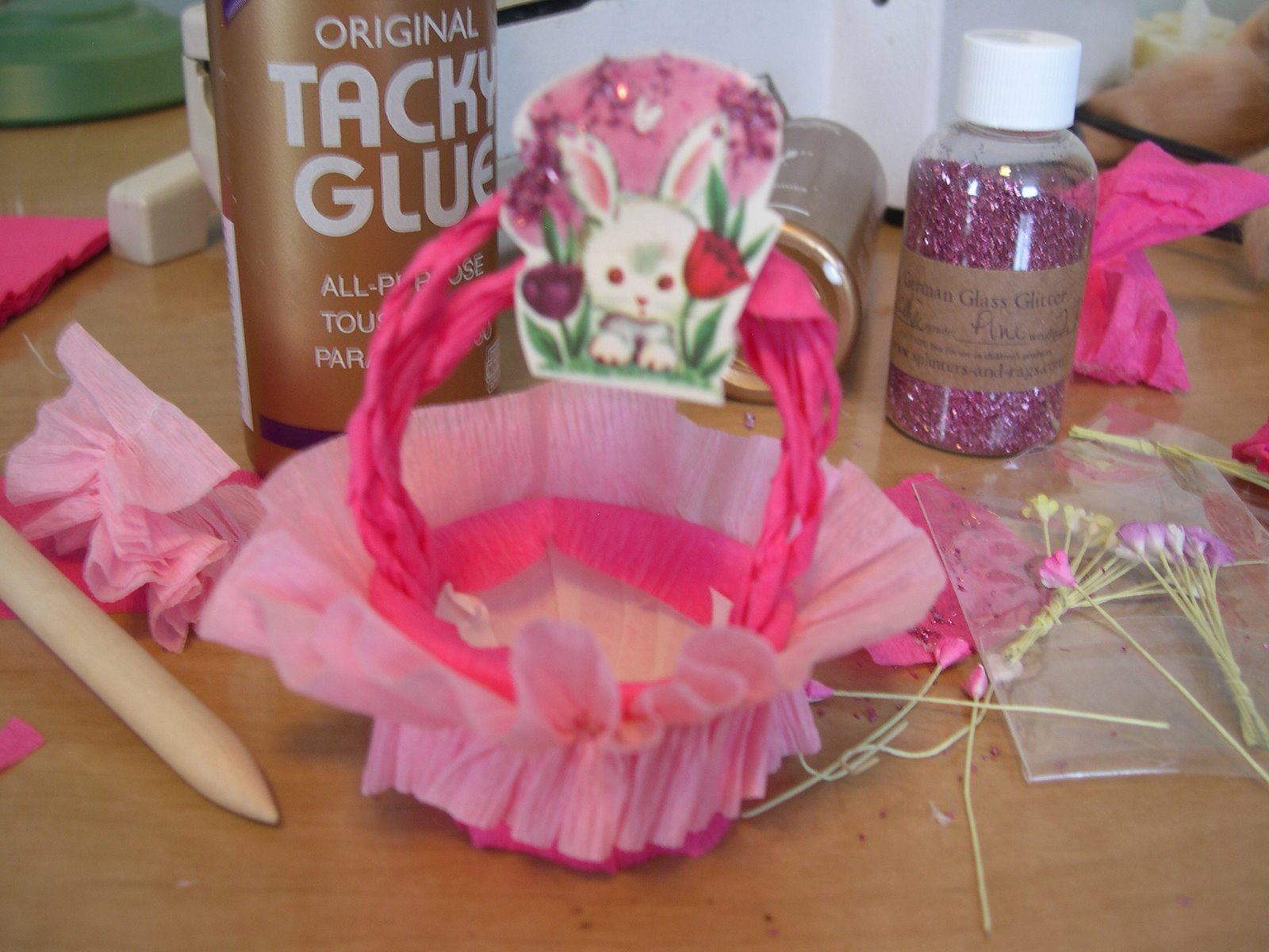 [attach+handle+with+paper+tape.jpg]