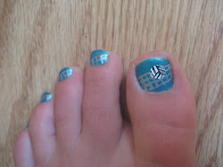 volleyball nail zebra stripes
