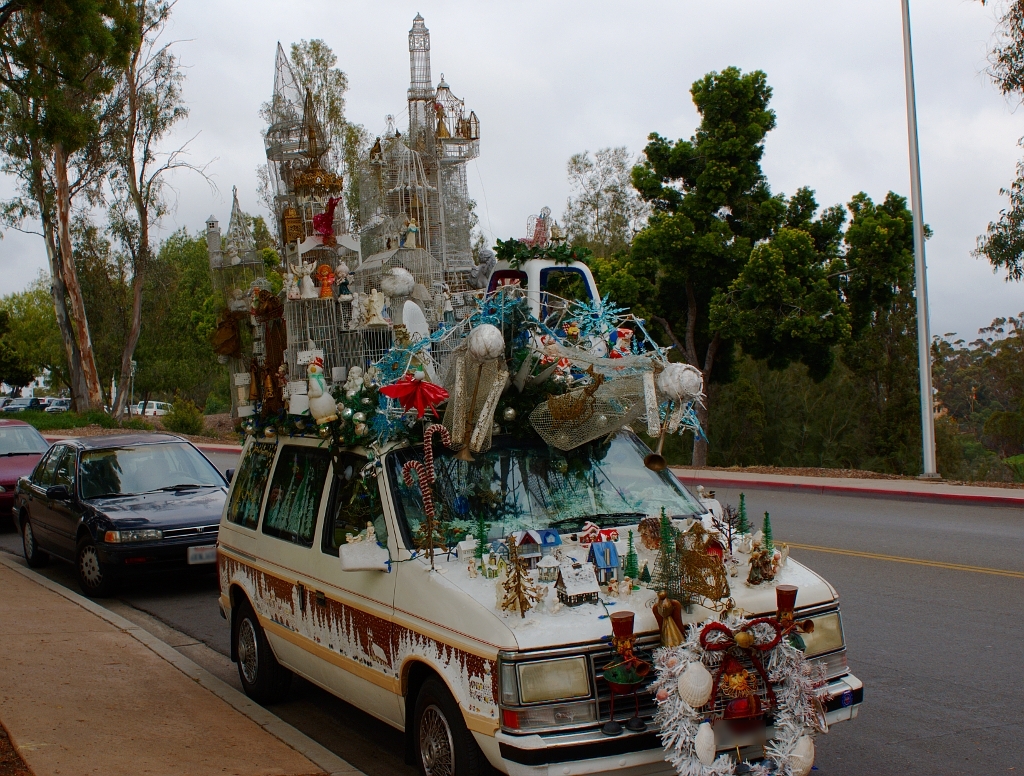 Daren Sefcik: Mobile Christmas Decorations Extreme