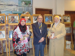 مع الدكتورة ناهضة ستار والشاعر عيسى حسن الياسري -المربد