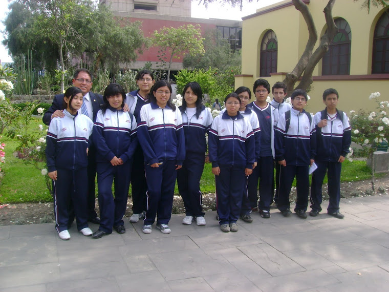 ¡CAMPEONES NACIONALES NIVEL I EN V OLIMPIADA PERUANA DE BIOLOGIA 2010!  GANAMOS  8 MEDALLAS