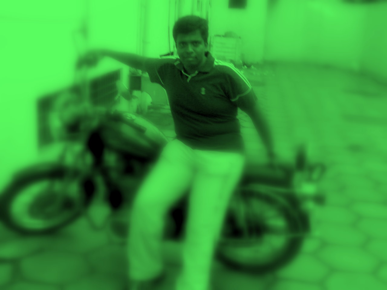 [ABCD0009.JPG]