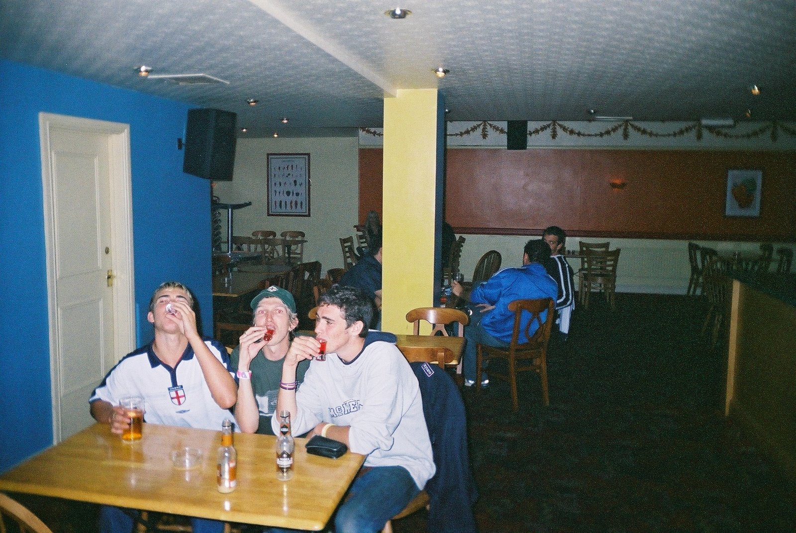 [CNV00025.JPG]