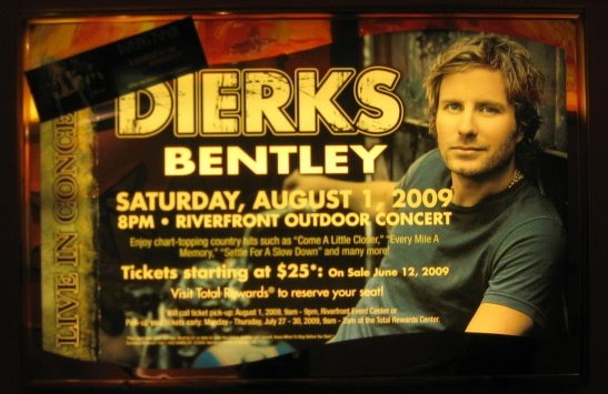 [dierks-metropolis-pic+by+stacy-sign.jpg]