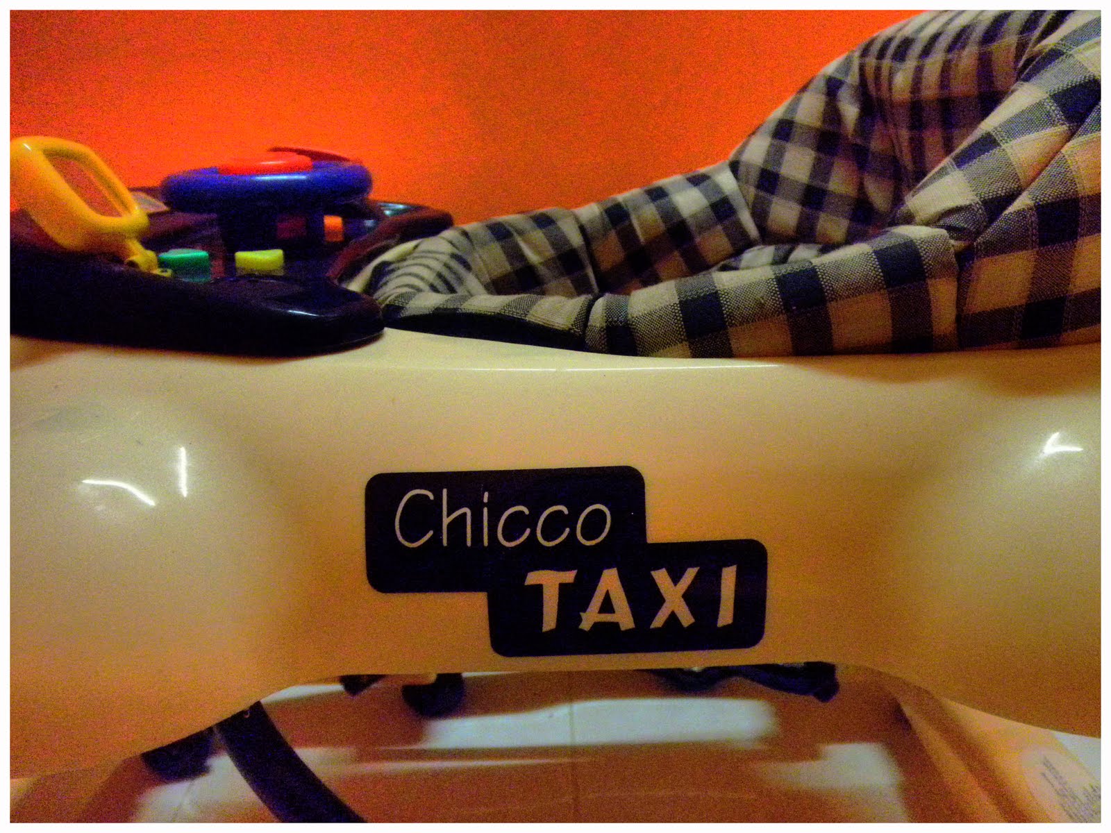 crazybranded Chicco Taxi Walker
