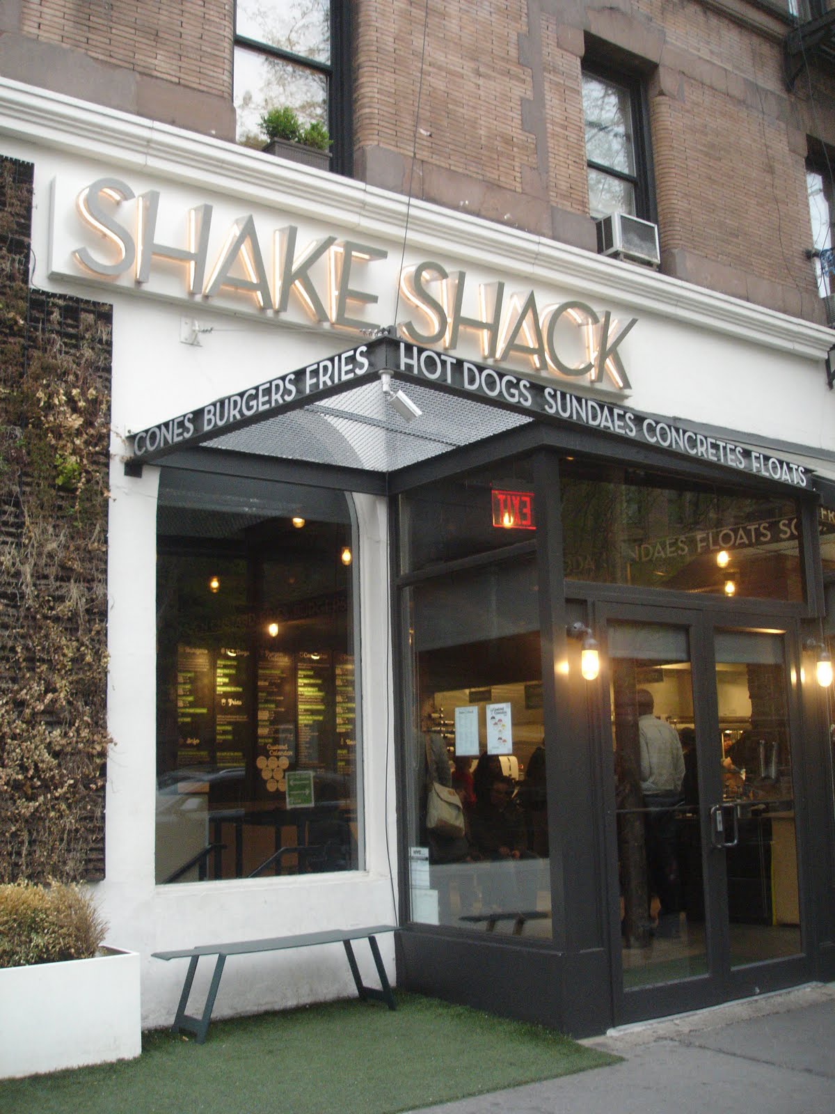The Vegan Good Life Dinner and a Show Shake Shack and