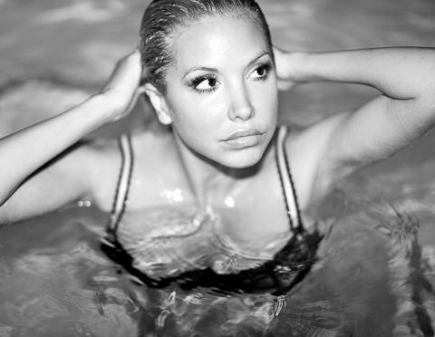 [l_103f1e8b8aaf44e5bee38f4907fbc877.jpg]