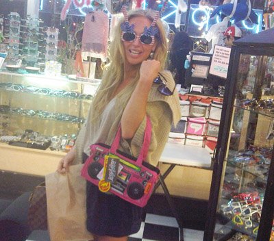 [2009-04-11_05-59-02_khq2i3v.jpg]