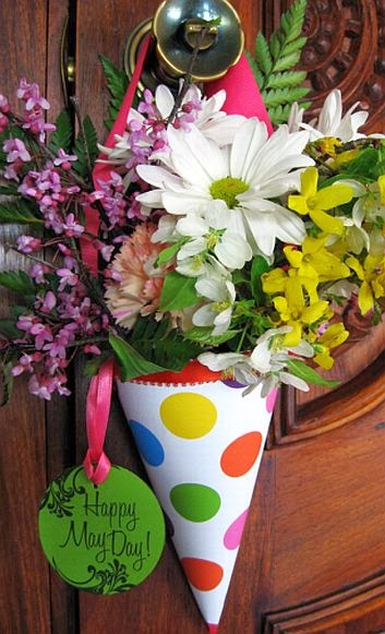 [may-day-basket-1-2008.jpg]