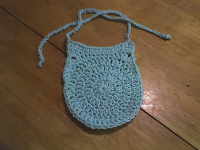 Crochet Pattern Central - Free Baby Bibs Crochet Pattern Link