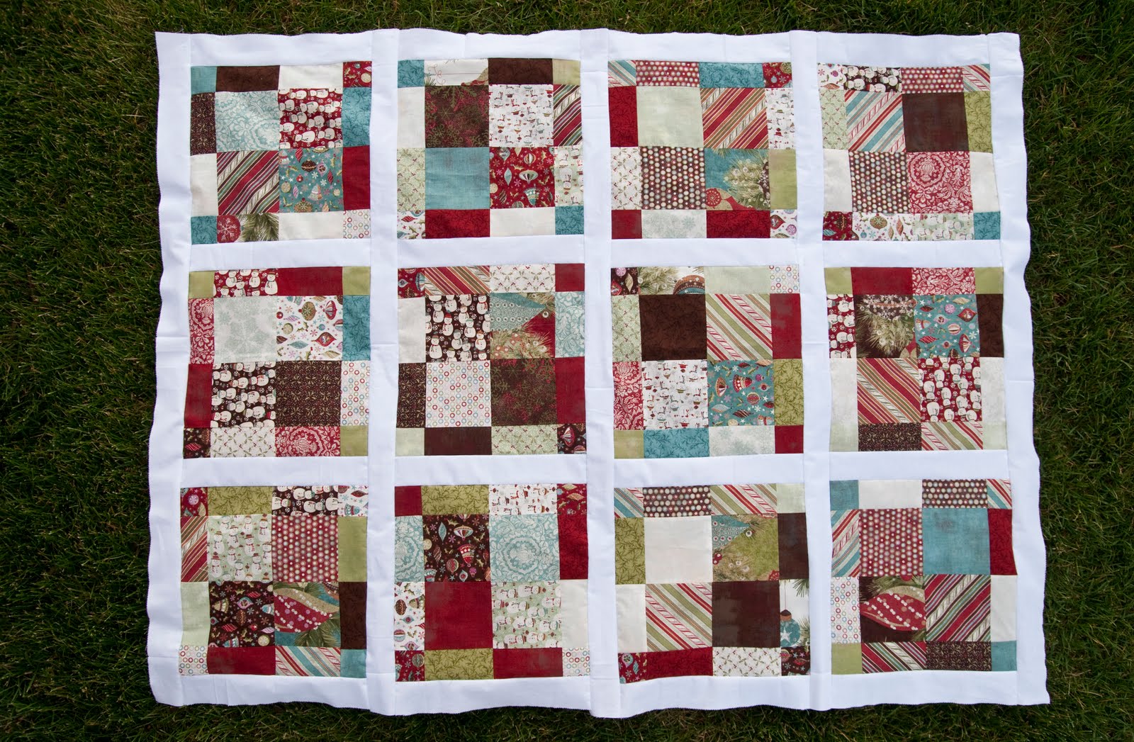 Pitter Putter Stitch: Weihnachtsstollen (Christmas Fruitcake) Quilt Top