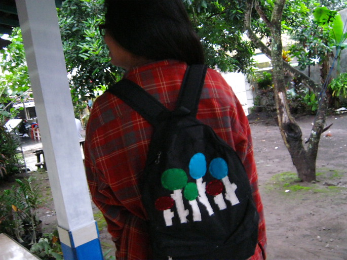 ojanto-tas-polos-is-so-last-year-p