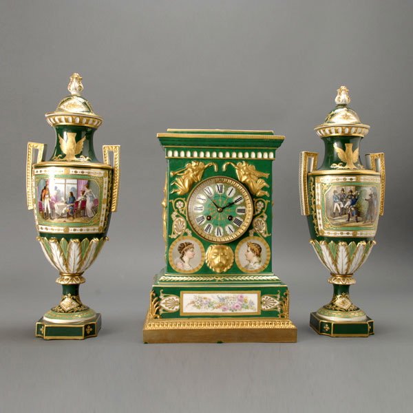 Willowbrook Park Sèvres Porcelain...