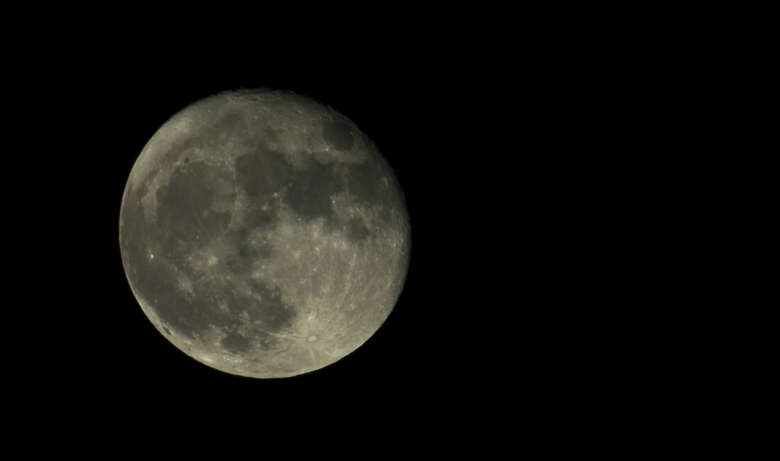 [another+moon+II+(1+of+1).jpg]