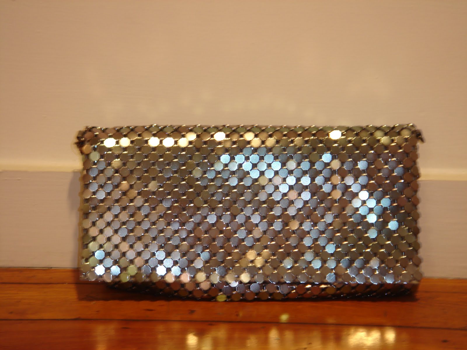 Elly's Couture: ALL NEW HANDBAGS/CLUTCHES/BELTS IN NOW HOT FROM LOS ...