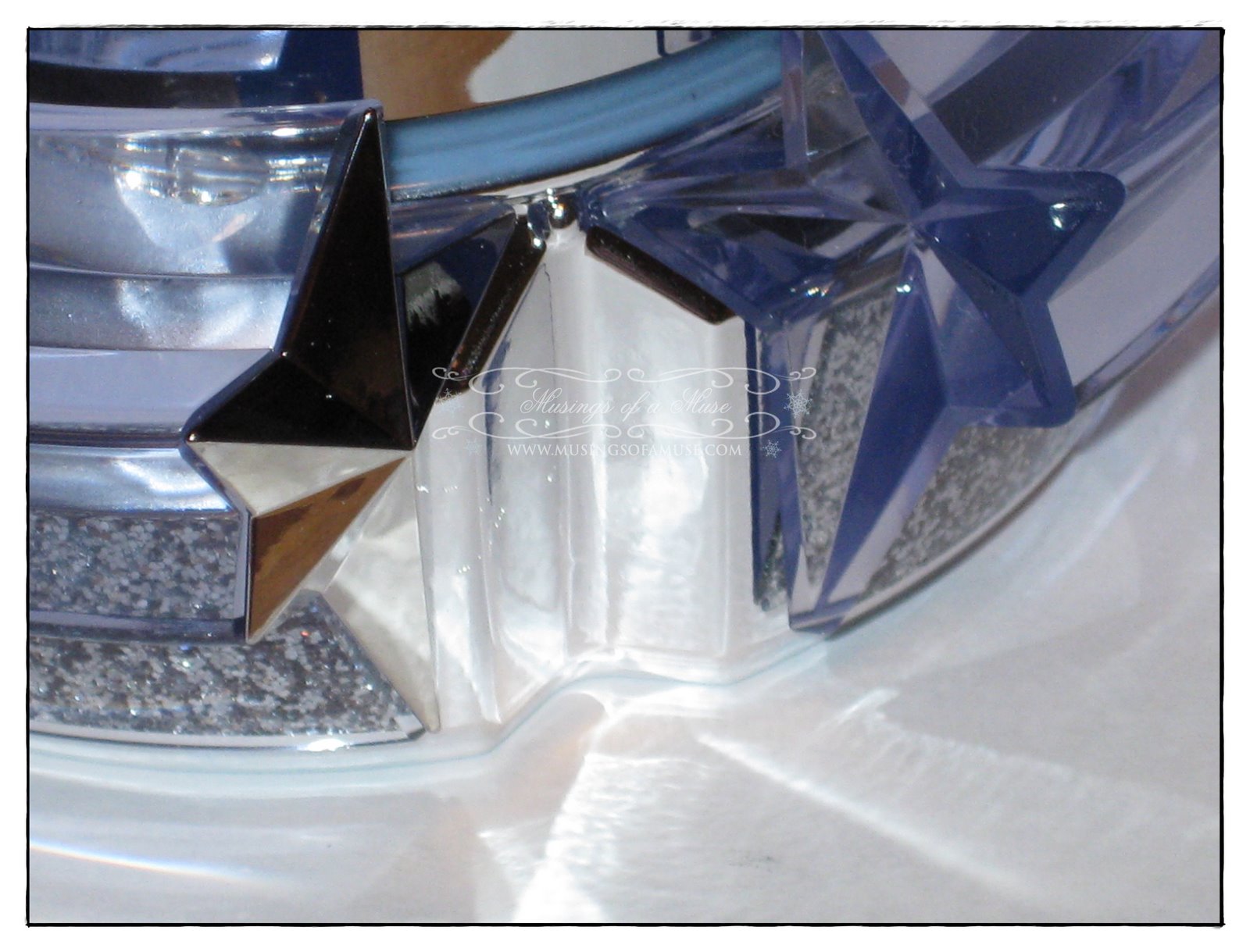 [Thierry+Mugler+Angel7.jpg]