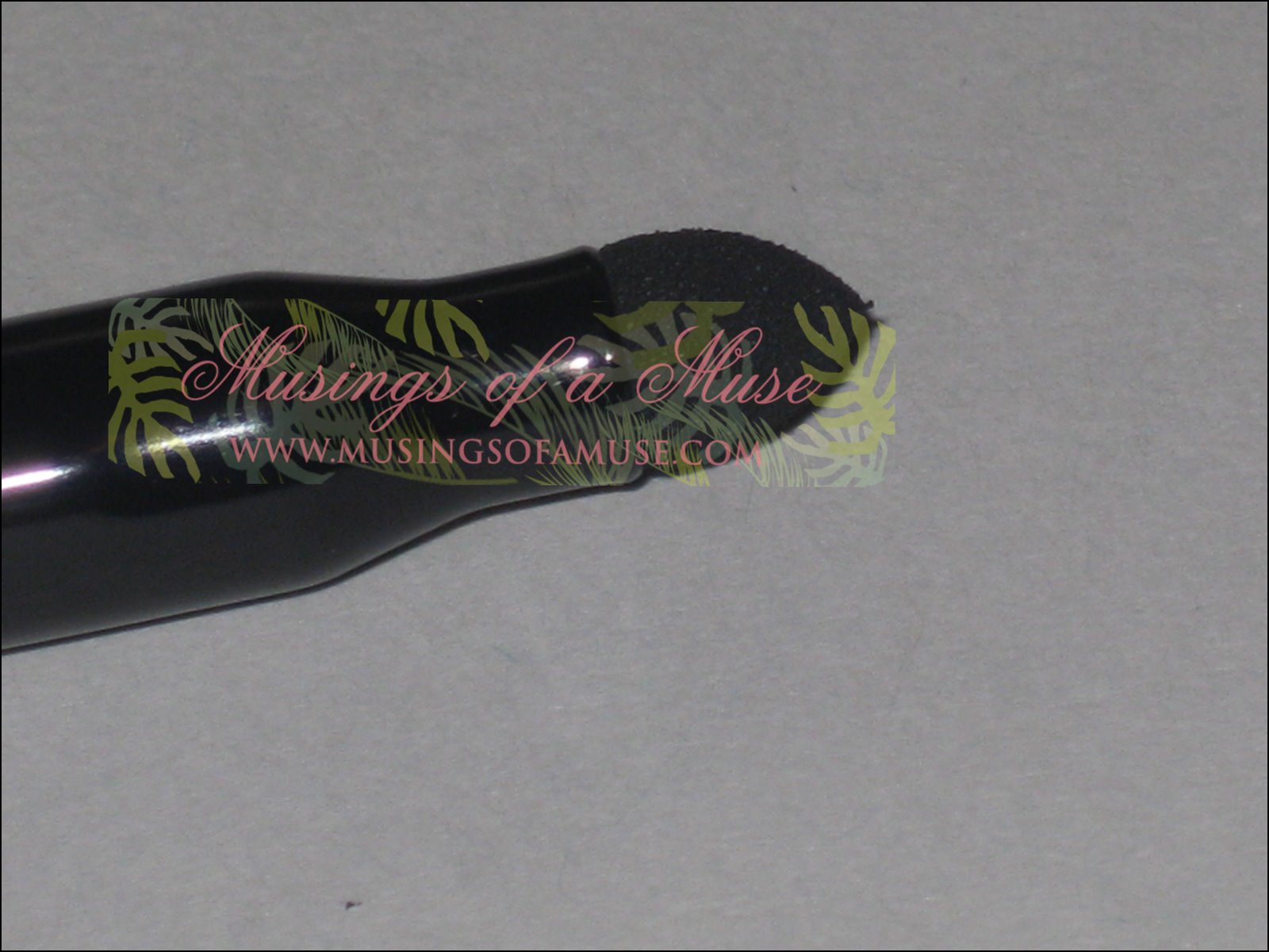 [Benefit+Automatic+Eyeliner+Duo+Pencil+11.JPG]