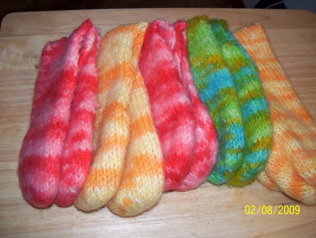[Felted+Kool+Aid+Slippers.jpg]