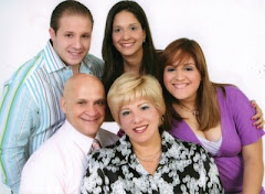 Familia Bendecida por Dios