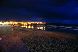 ... de noite ... BALEAL...