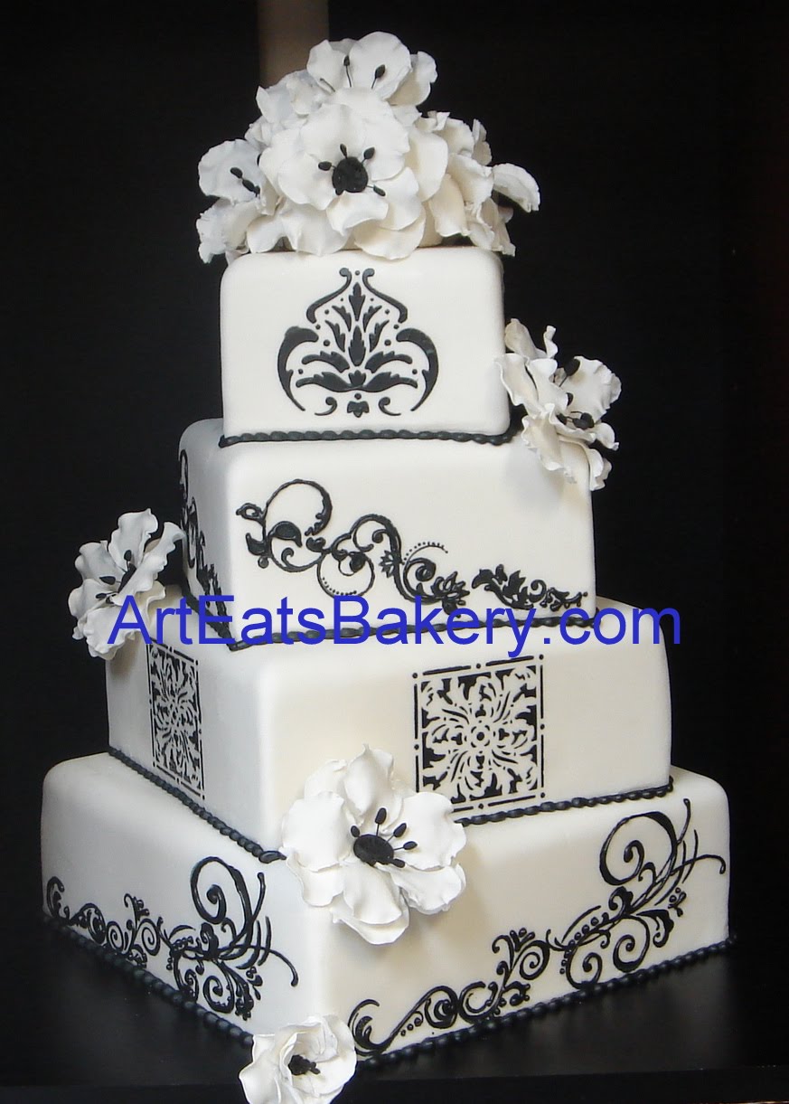 [Four+tier+black+and+white+Damask+wedding+cake.jpg]