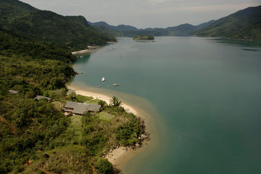 Остров эсми