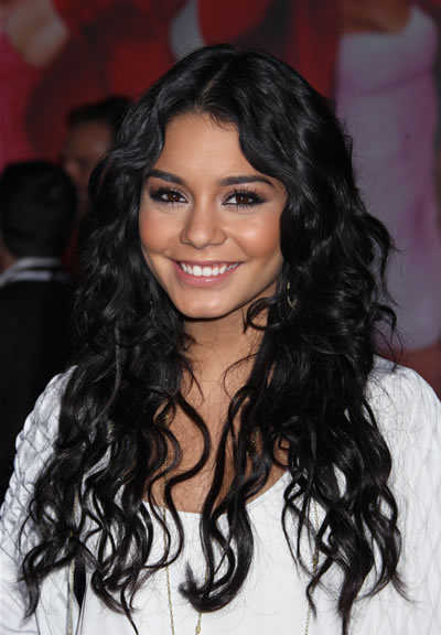 Quick and Easy Back to School Hair Styles Actress Vanessa Hudgens New Hair