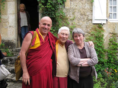 SEMPREU AQUI: Yhane le Toumelin mãe do Monge Mathieu Ricard - Pintora