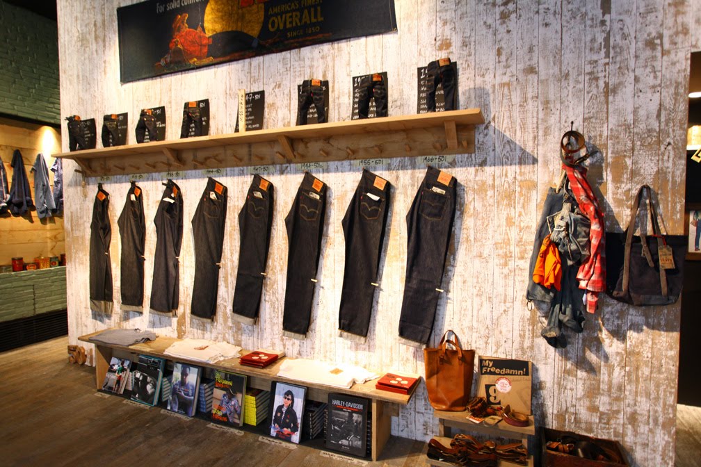 THE THINGS WE LIKE, MAKE & DO: Levis Vintage Store Tokyo