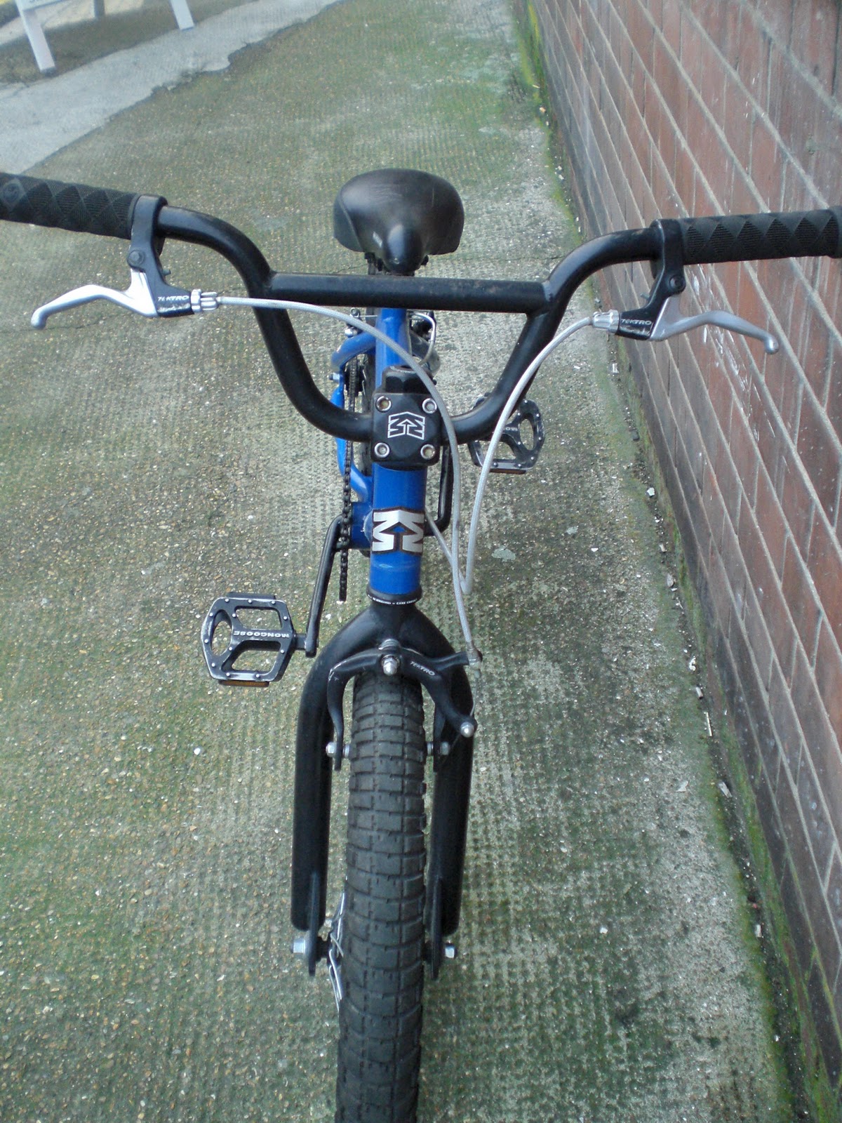 Squeaky Chains eBay Sale...Mongoose Motivator BMX