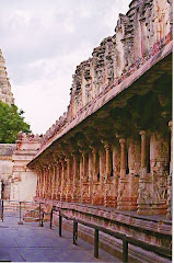 శృంగారవంతమైన స్ధంబాలు ; Srungara Pillars