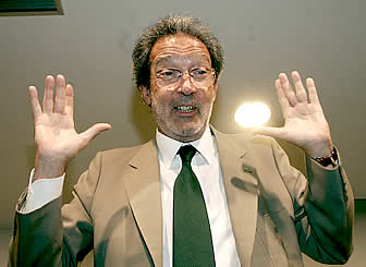 [Dias+da+Cunha02.jpg]