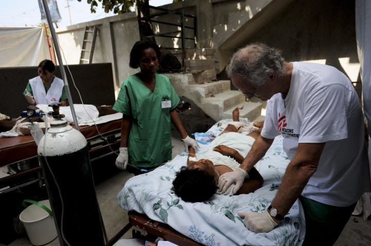 [doctors+without+borders+Haiti.jpg]