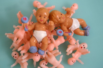 [pile+of+babies.jpg]