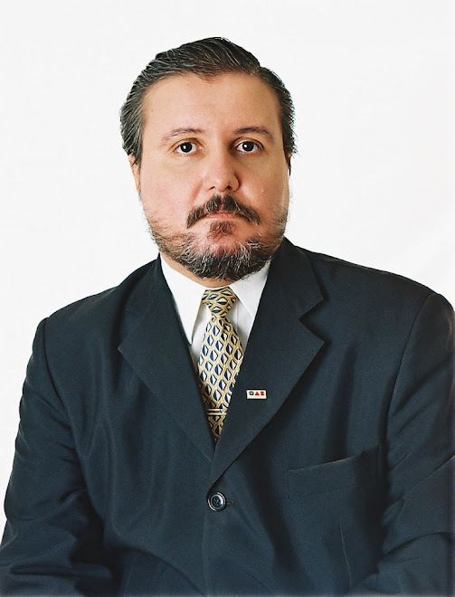 Dr. Carlos Henrique Alves Martinez