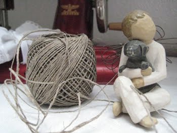 [Nähmasch_GarnrolleEngel_1.jpg]