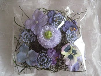 [LilaDeko_Tüte.JPG]